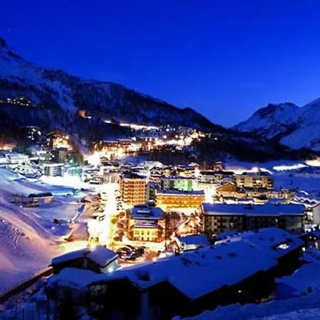 Cervinia Splendido Sulle Piste * Breuil-Cervinia